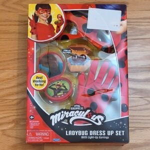 Playmates Toys, Miraculous Dress Up w/ Light-Up Earrings, Ages 4+ NWT